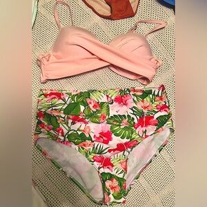 Padded Bikini Swimsuit Top & Floral & Leaf Print High Rise Ruched Bottoms Size L